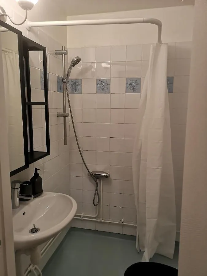 Cozy Flat At Biking Distance From City Centre Gothenburg Apartment