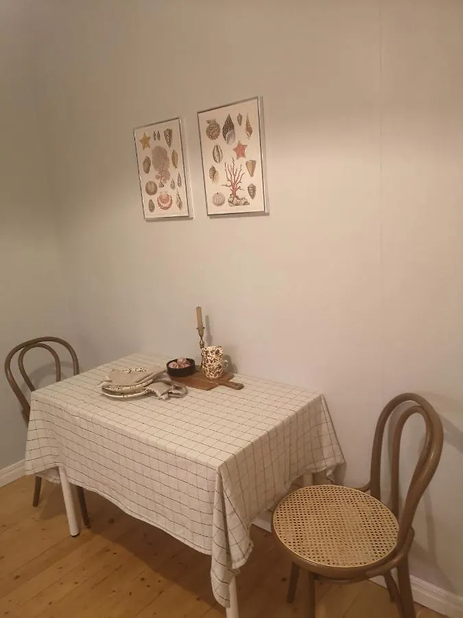 Cozy Flat At Biking Distance From City Centre Gothenburg 0*,